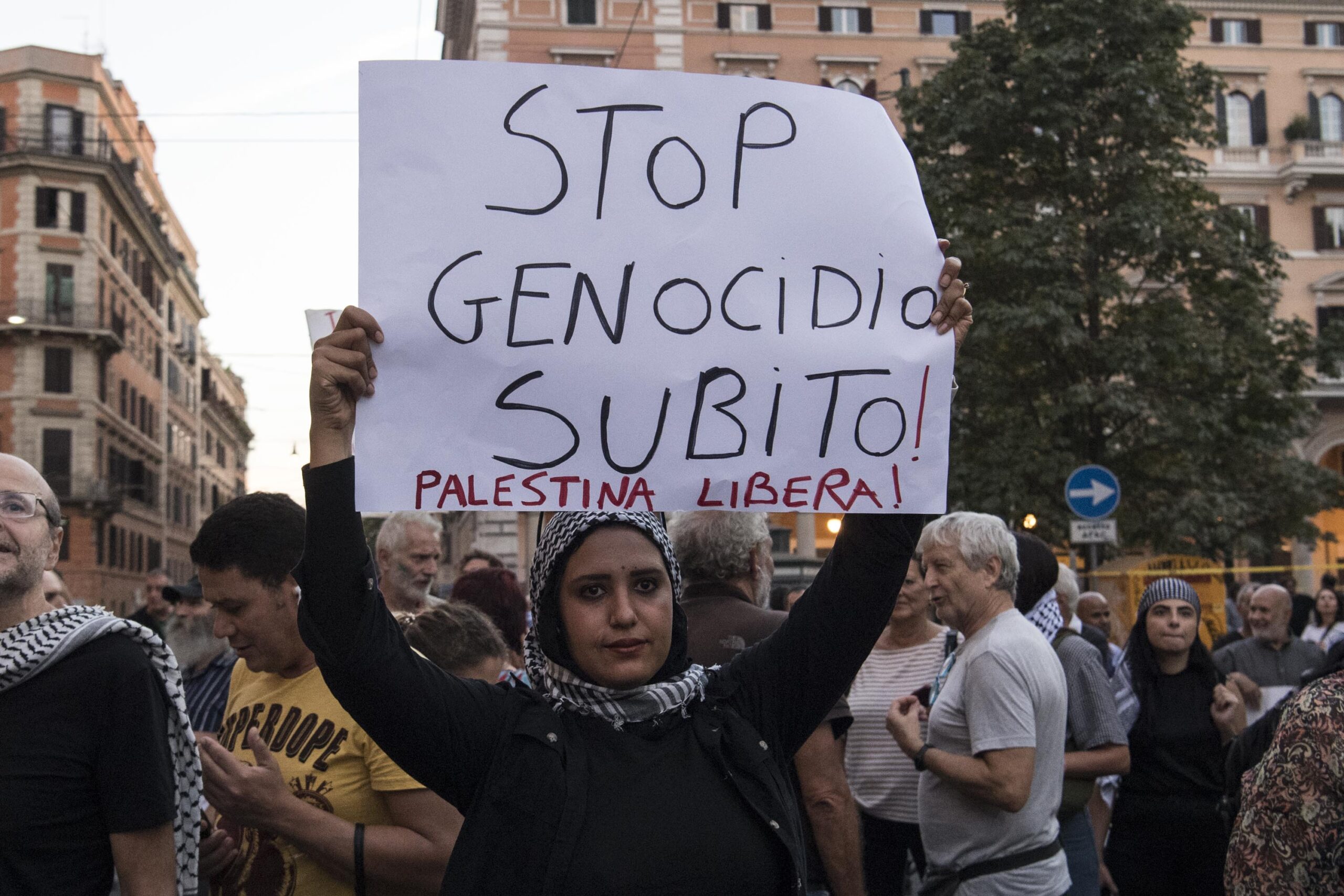 Manifestazione ProPalestina Piazza VIttorio Roma Foto Conterbopress